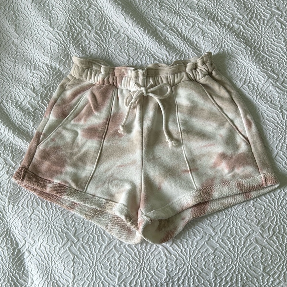 Abercrombie & Fitch Paper Bag Shorts